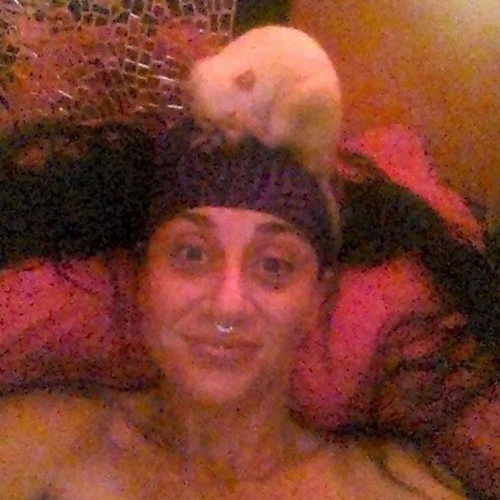 Meet your Posher, Sherry